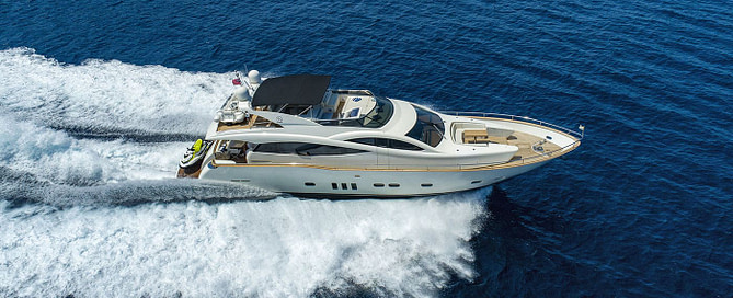 luxury motor yacht Salt rented in Dubrovnik is cruising toward Ston peninsula
